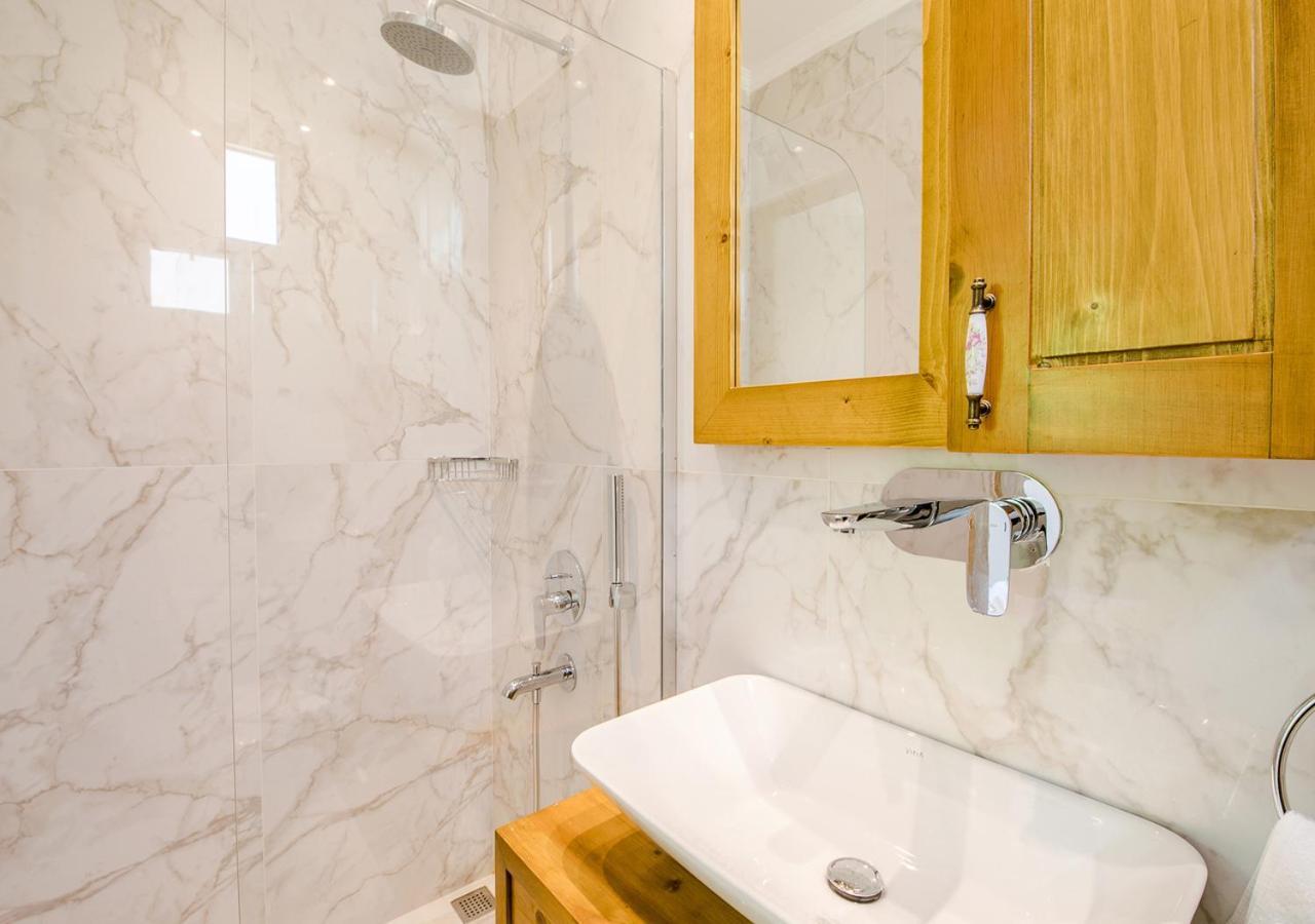 קס Villa 2 Sleeps 4 Isolated Honeymoon-Villa Sardunya מראה חיצוני תמונה